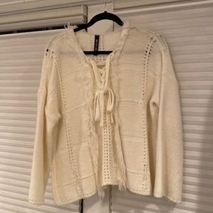 Off white small design lab Lord and Taylor, excellent condition